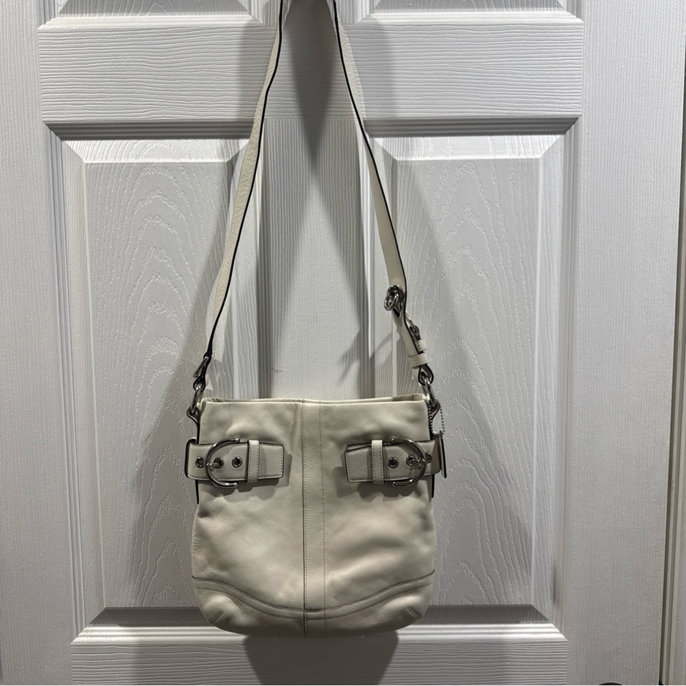 COACH 1452 Off White LEATHER  Soho Slim Duffle Crossbody Shoulder Purse Buckle